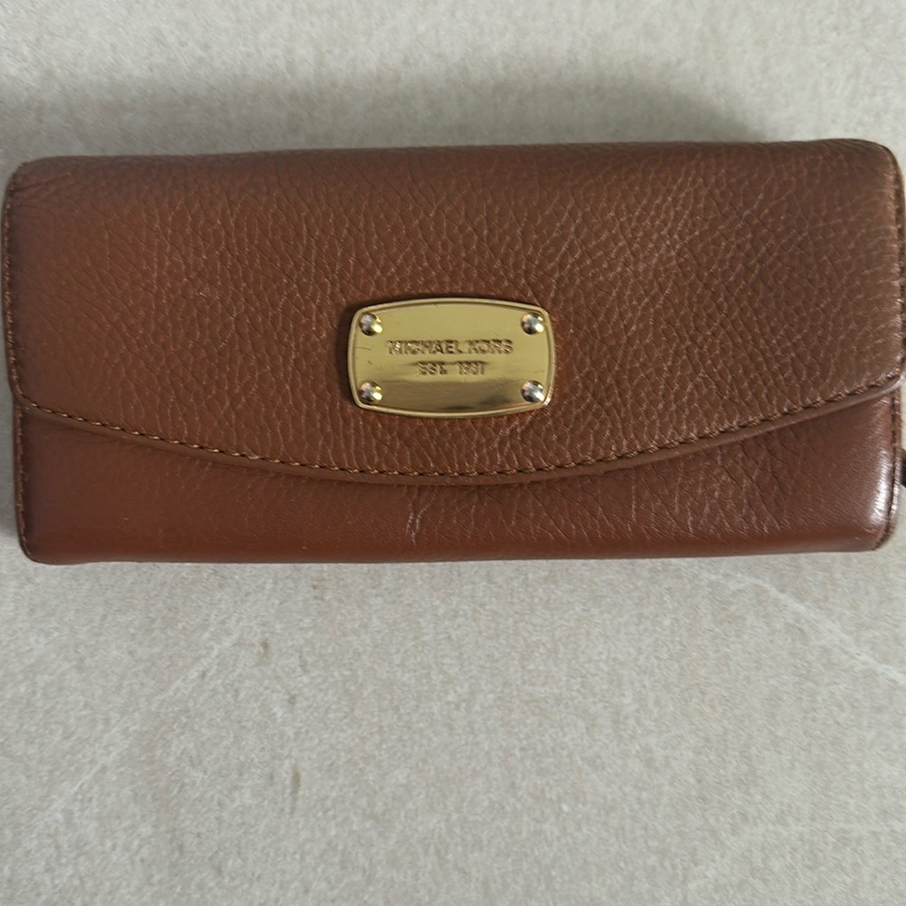 Micheal kors brown leather jet set wallet